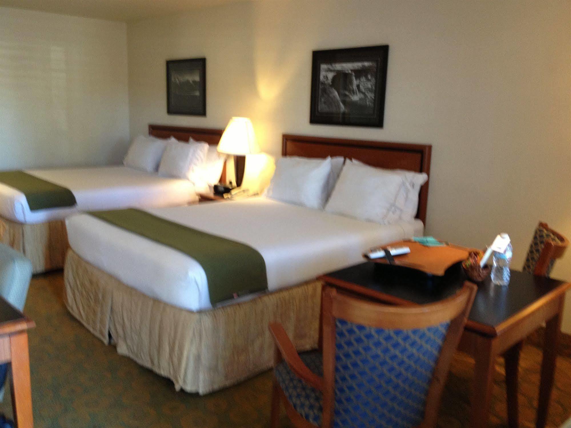 Atherton Park Inn And Suites Redwood City Eksteriør bilde